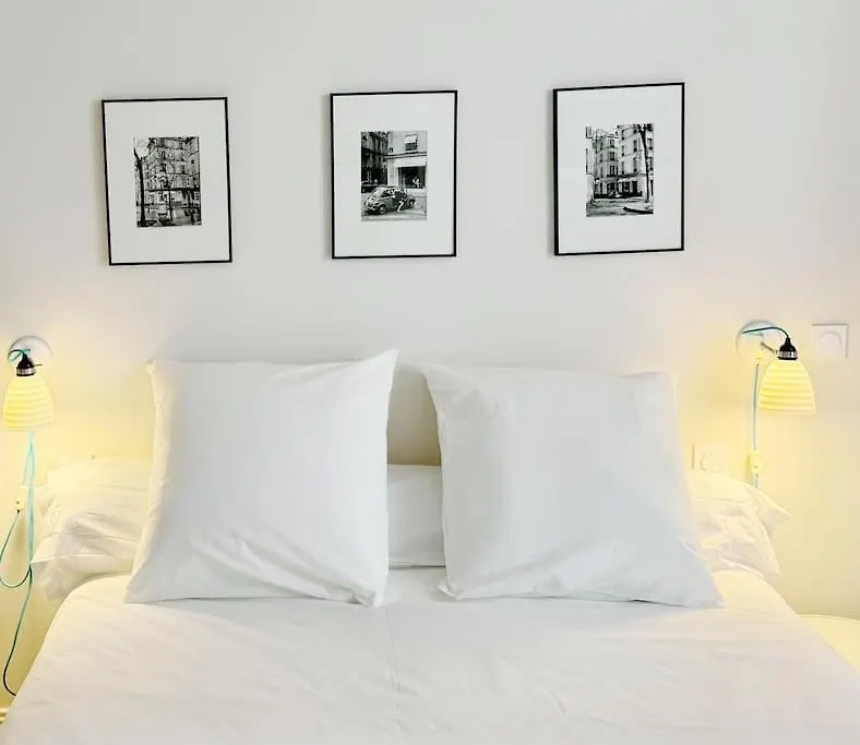 Apartment Rue Des Ecoles Paris